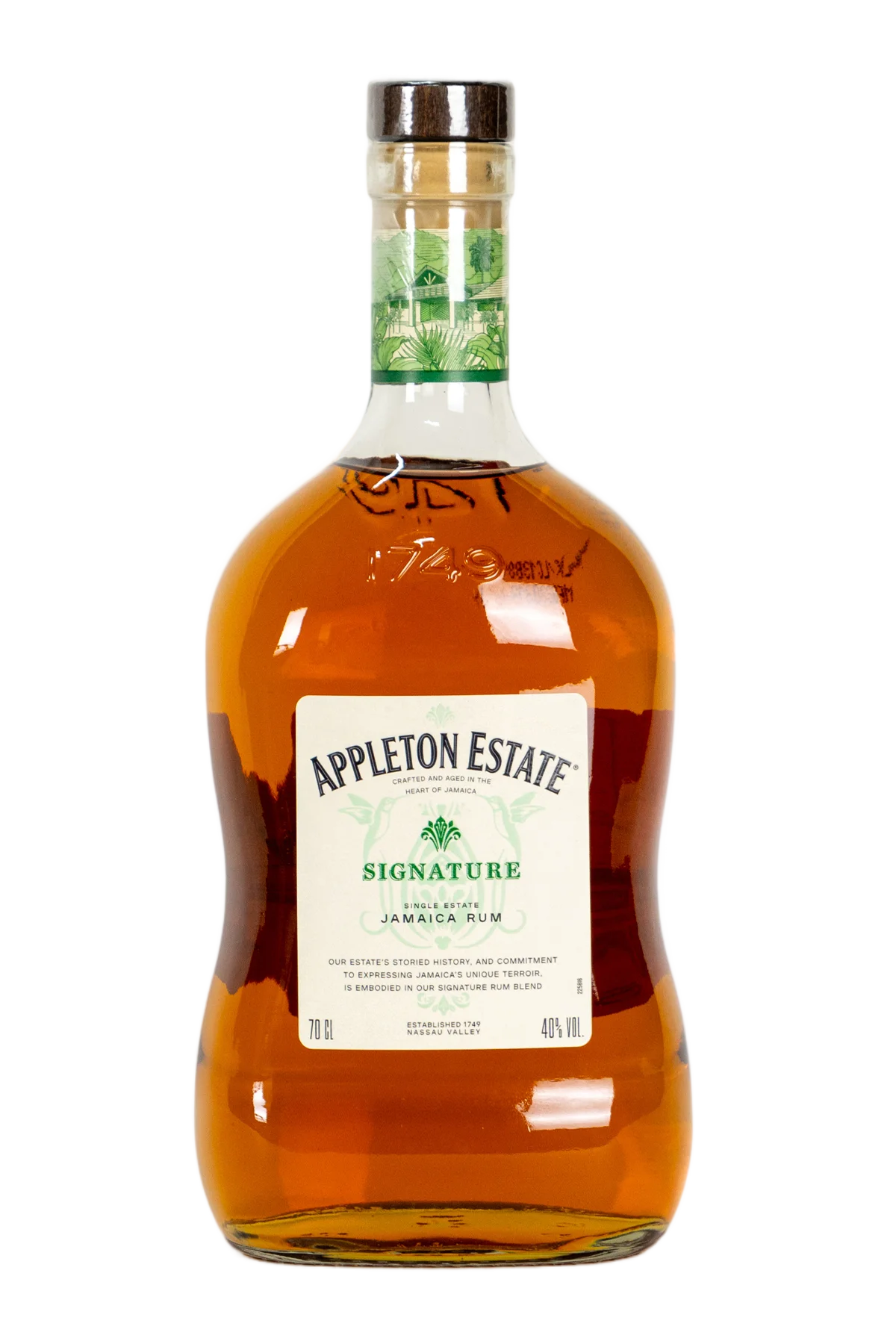 Appleton Estate Signature 700ML by appleton estate - Compare prices in UAE