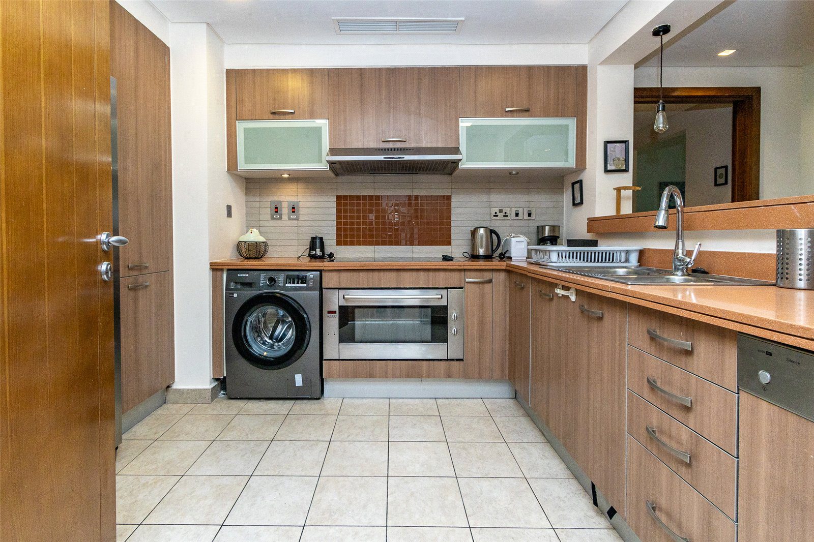 Marina Residences 6 - Palm Jumeirah Apartment for Rent-Prestige Luxury Real Estate