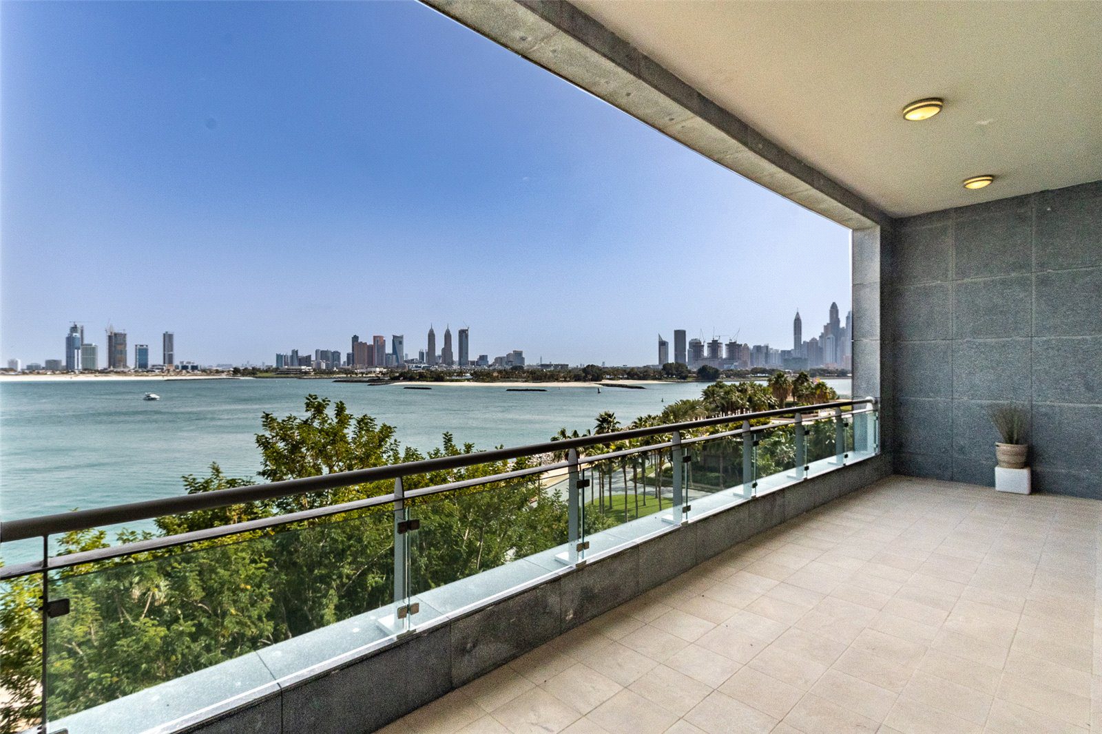 Palm Jumeirah - Palm Jumeirah Apartment for Buy-Prestige Luxury Real Estate